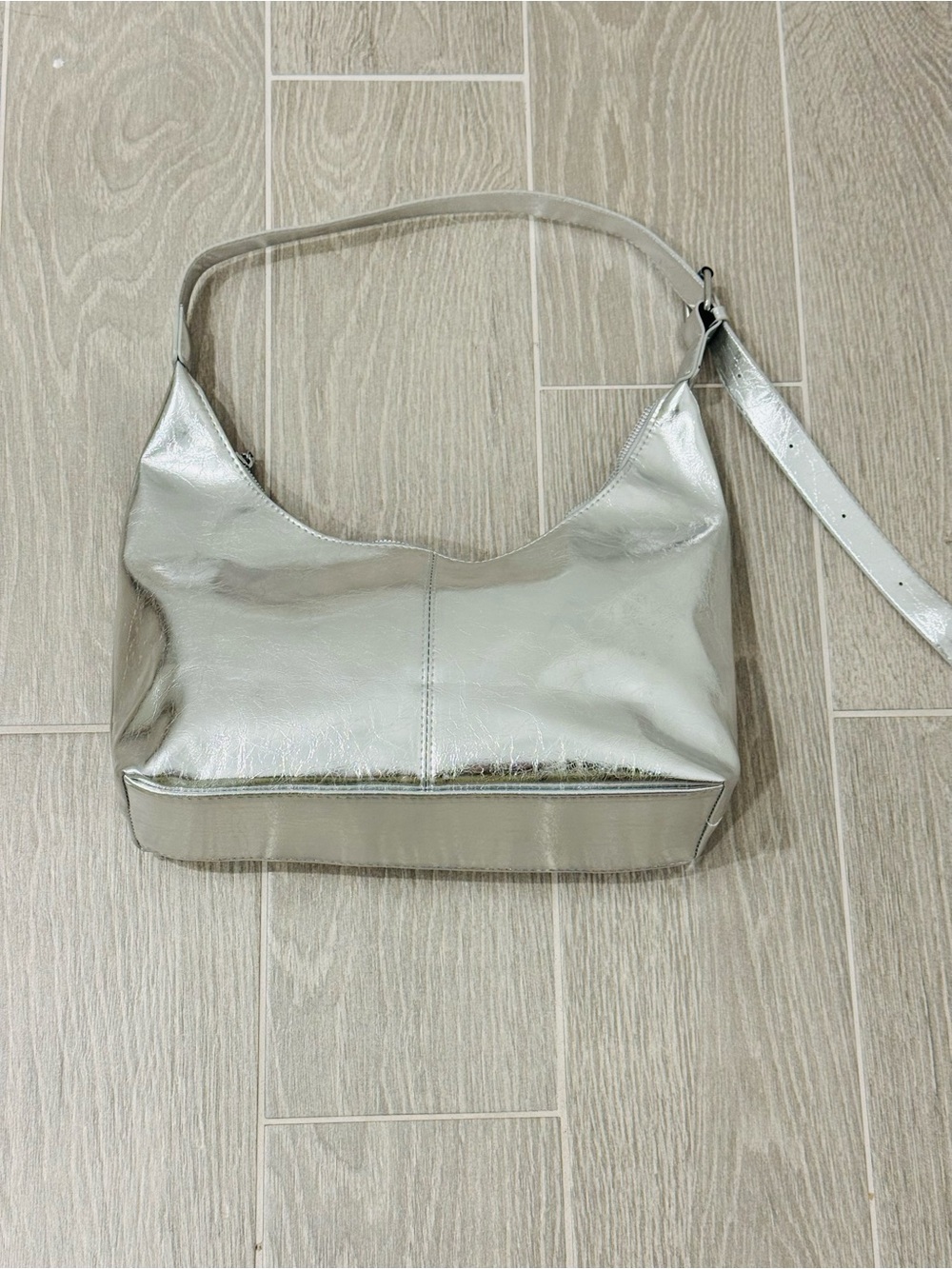 Metallic Silver Shoulder Bag with Adjustable Strap 6/14 inch